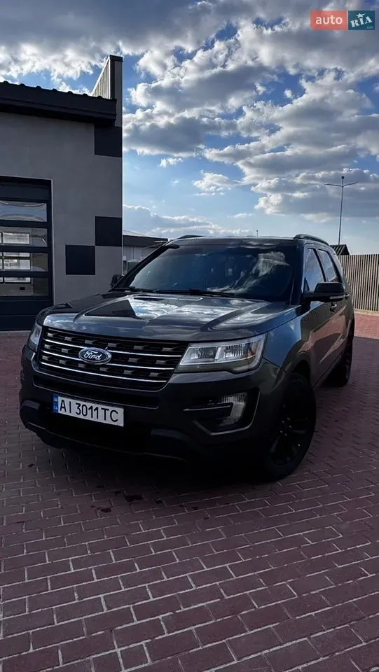 Ford Explorer 2017 photo 3