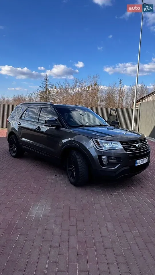 Ford Explorer 2017 photo 4