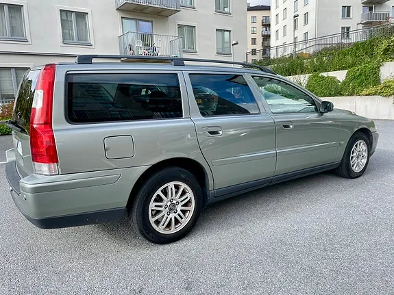 Volvo V70 2006 photo 4