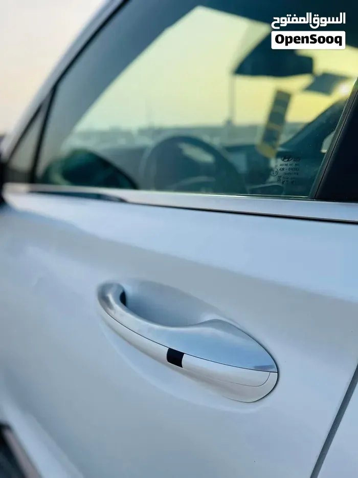 Hyundai Santa Fe 2020 photo 3