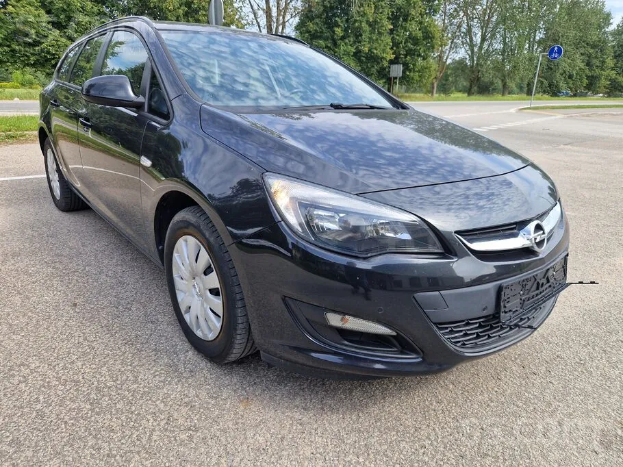 Opel Astra 2015 photo 3