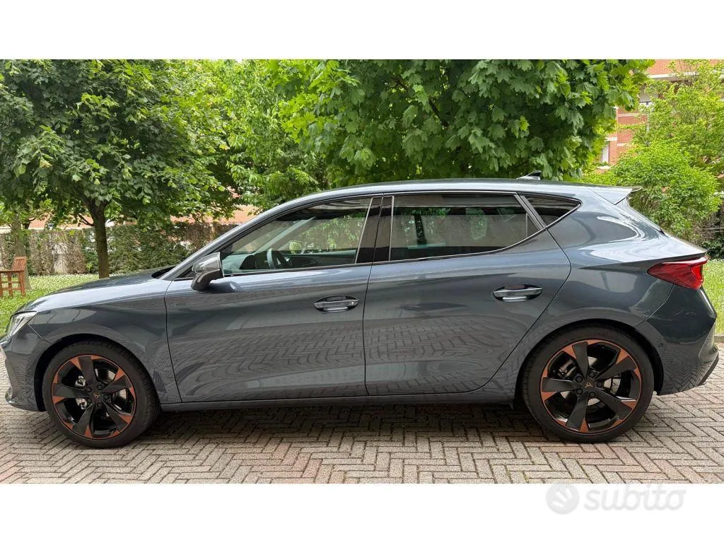 Cupra Leon 2023 photo 2