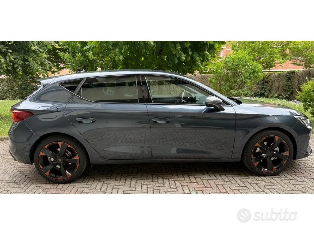 Cupra Leon 2023 photo 5