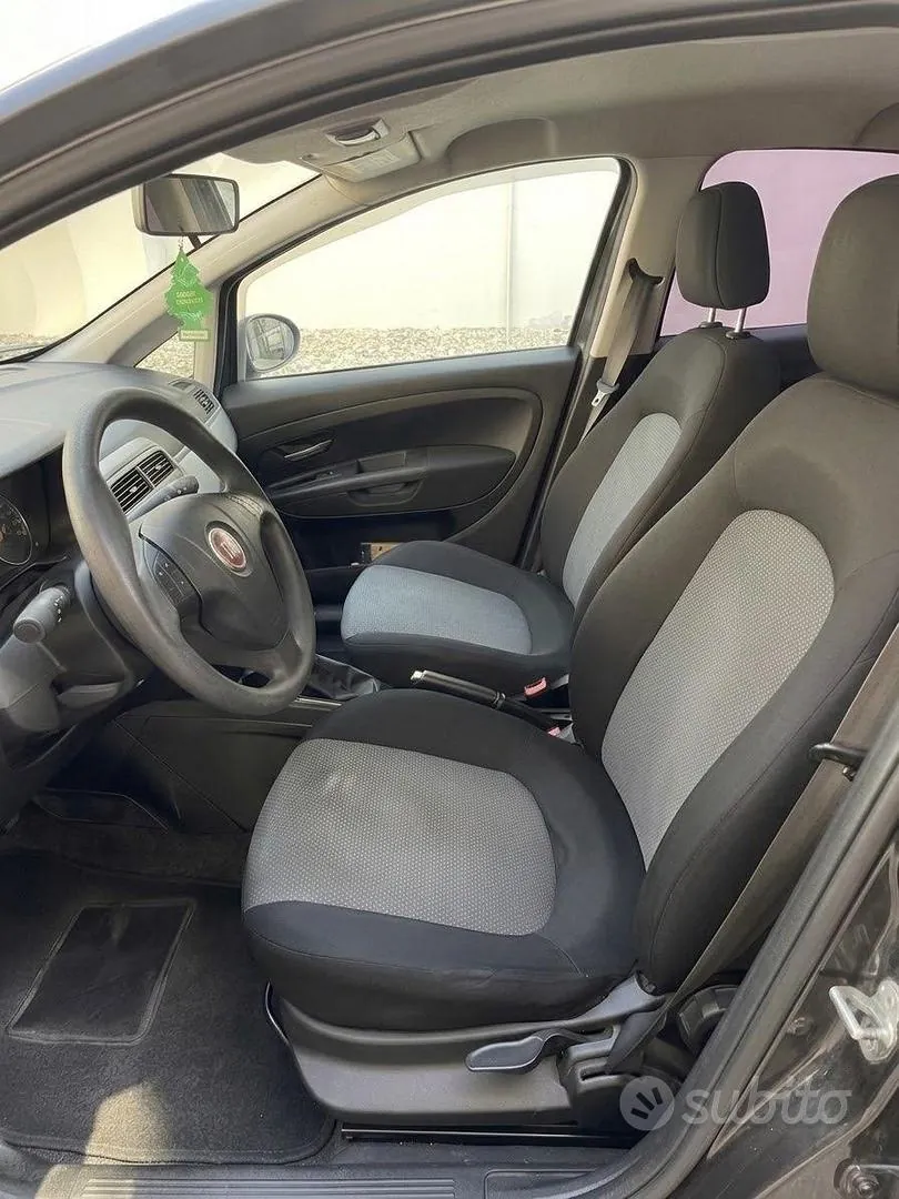 Fiat Punto Evo 2011 photo 4