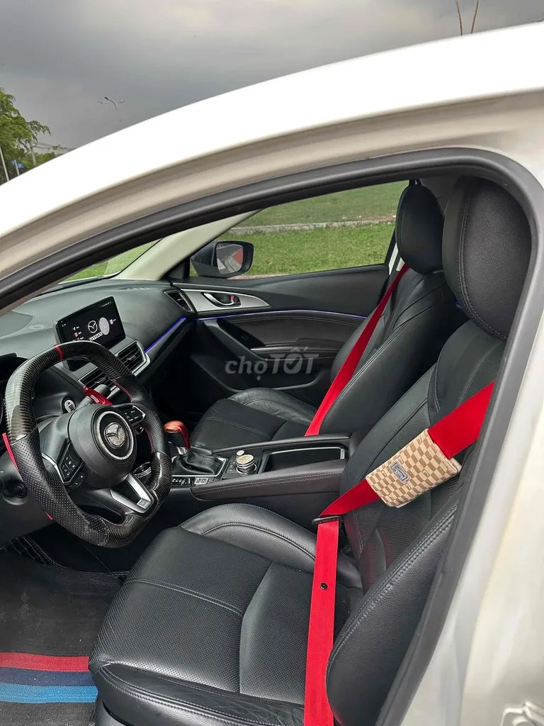 Mazda 3 2018 photo 5