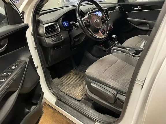 Kia Sorento 2015 photo 5