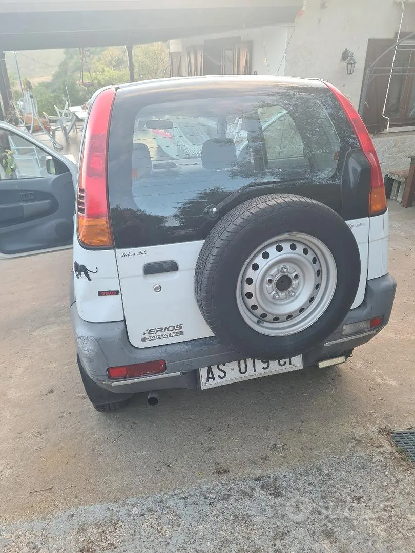 Daihatsu Terios 1998 photo 3