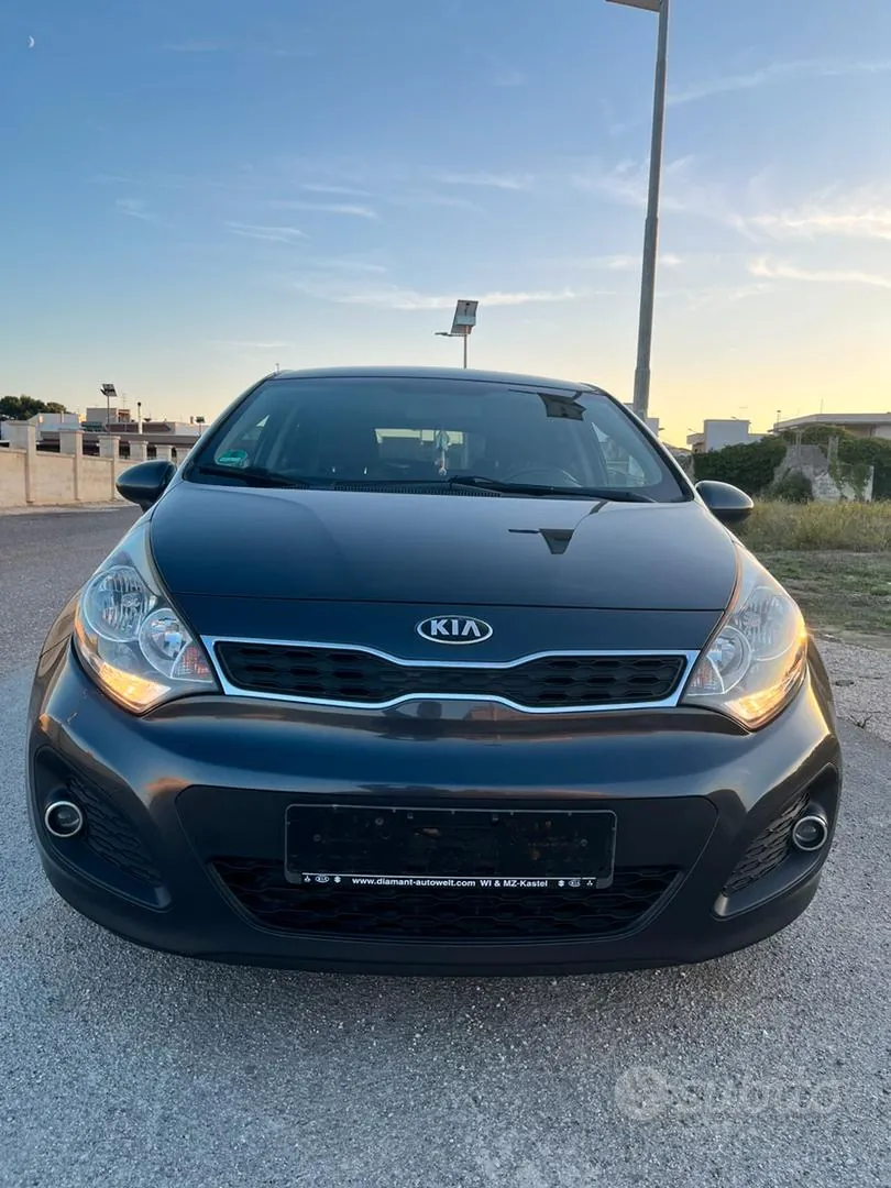 Kia Rio 2013 photo 4