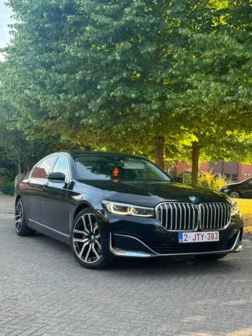BMW 730I