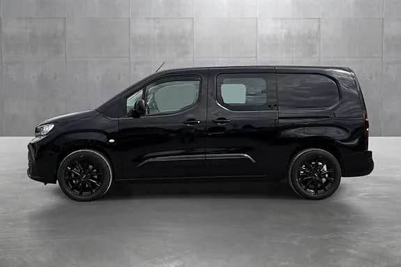 Toyota Proace City 2025 photo 2