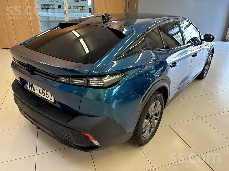 Peugeot 408 2024 photo 4