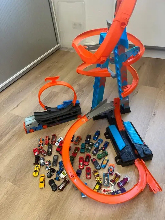 Hot Wheels Bahn