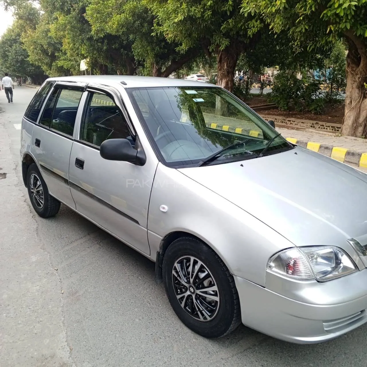 Suzuki Cultus