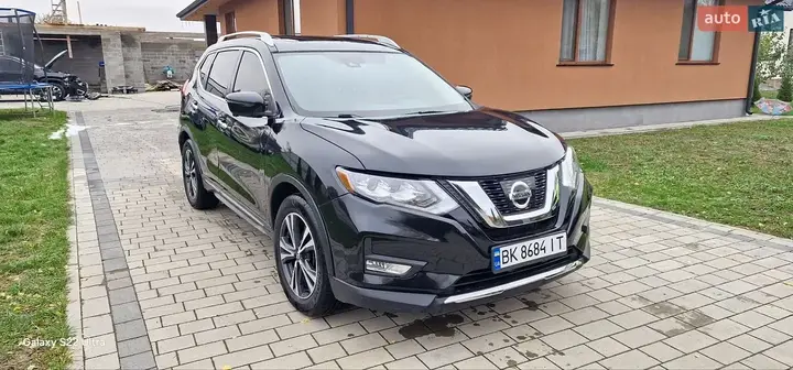 Nissan Rogue 2017 photo 2