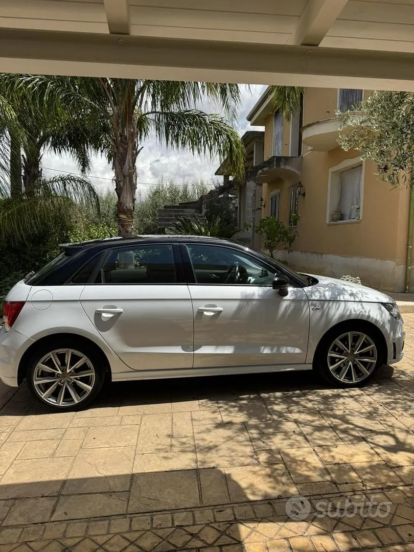 Audi A1 2013 photo 2