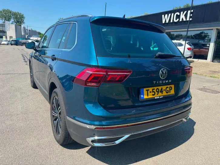 Volkswagen Tiguan 2022 photo 2