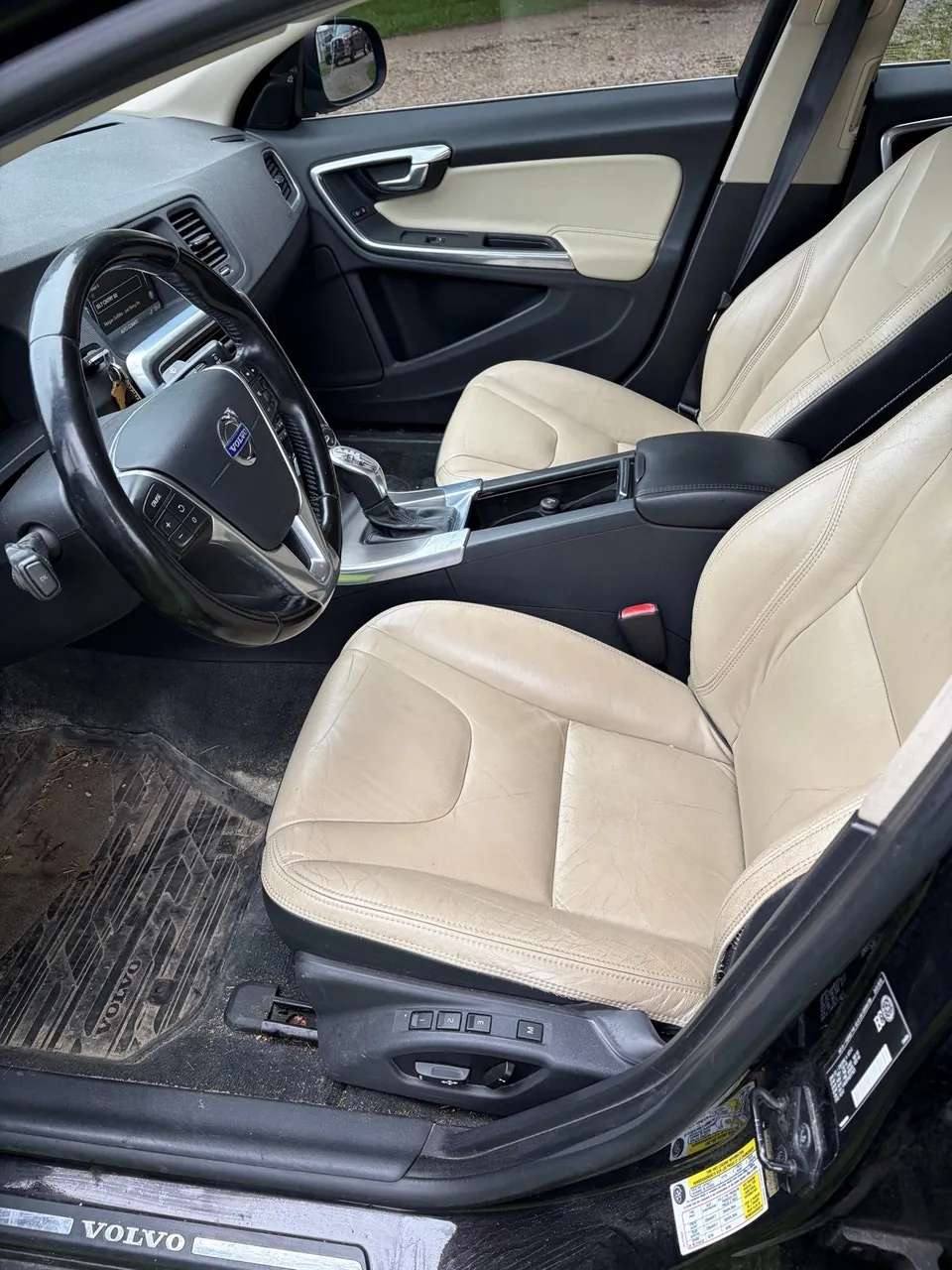 Volvo S60 2013 photo 4