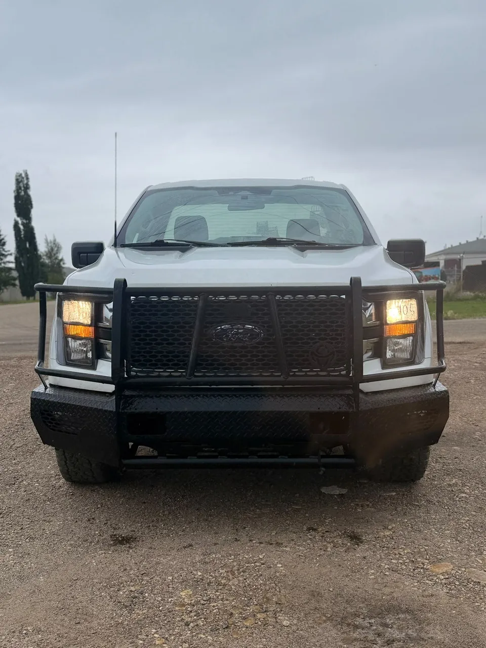 Ford F-150 2023 photo 2