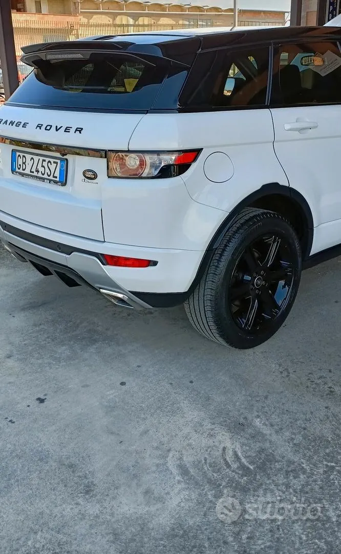 Land Rover Range Rover Evoque 2021 photo 3