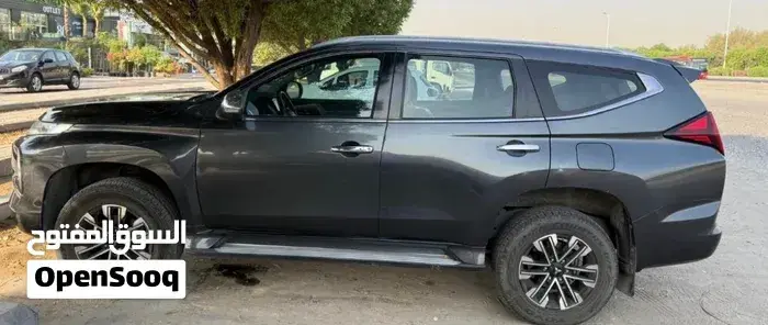 Mitsubishi Montero Sport 2020 photo 4