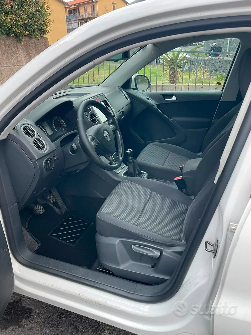 Volkswagen Tiguan 2010 photo 5