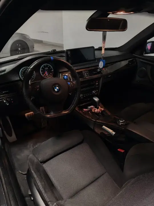 BMW 3 Series 2008 photo 3