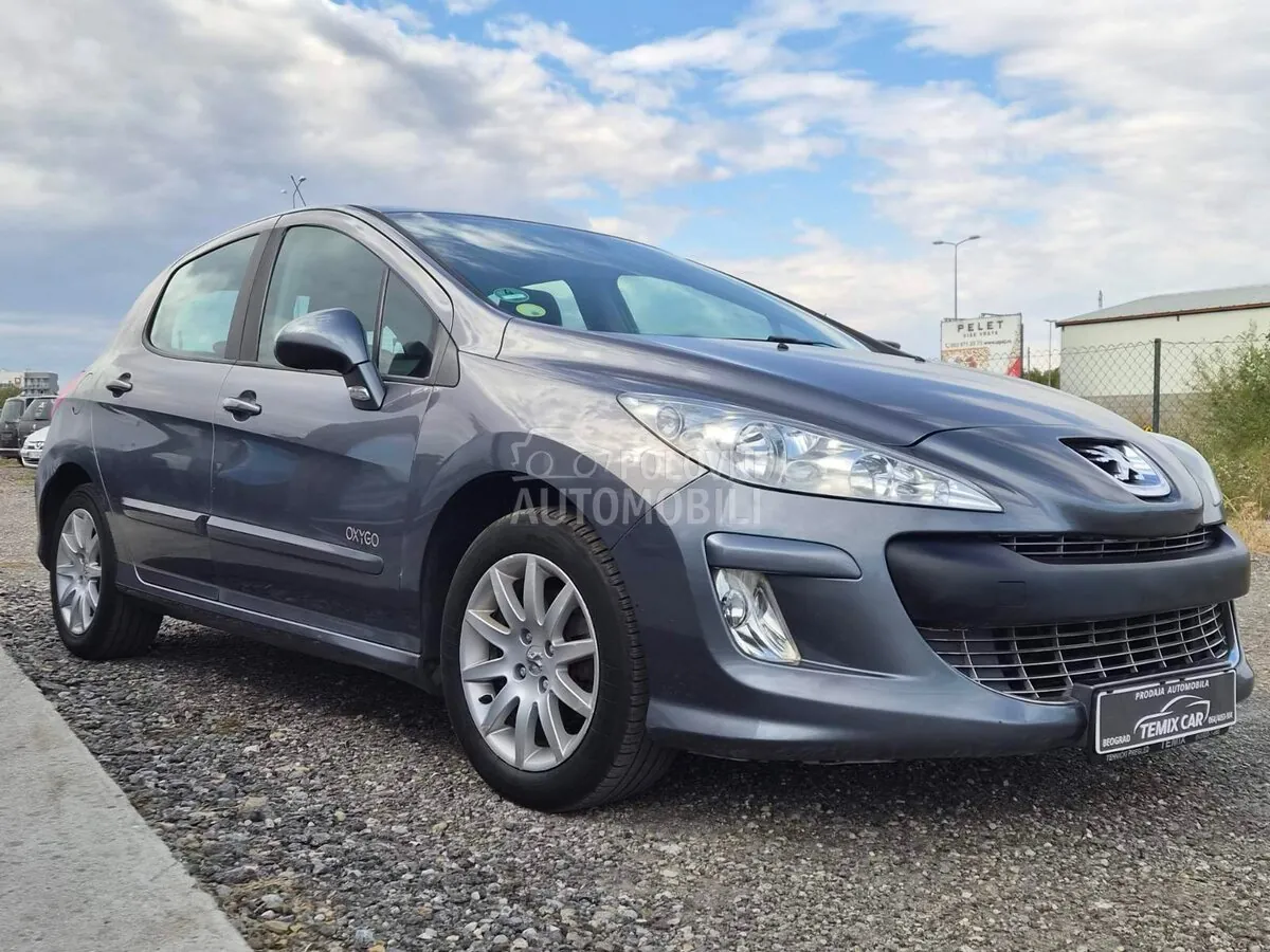 Peugeot 308 2010 photo 2