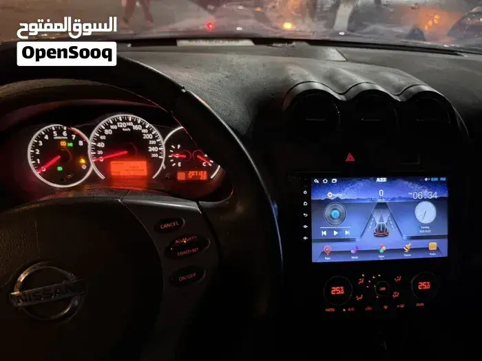 Nissan Altima 2011 photo 4