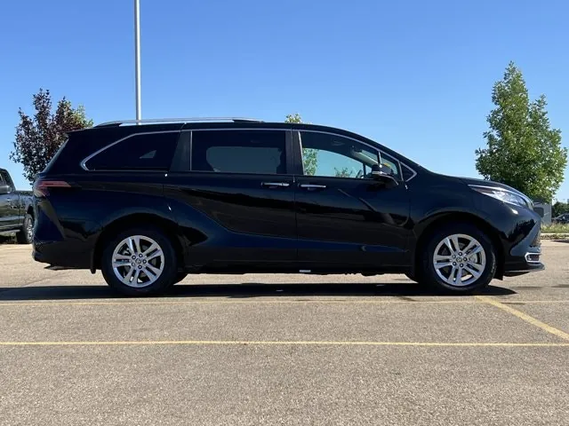 Toyota Sienna 2026 photo 4