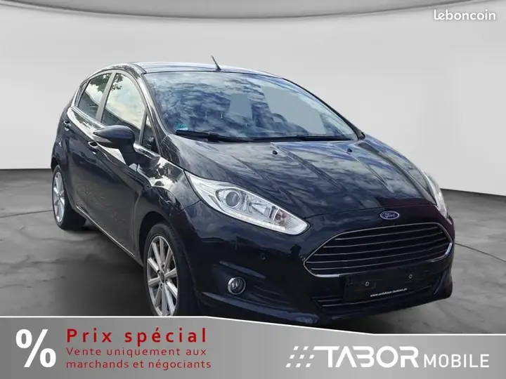 Ford Fiesta 2015 photo 2