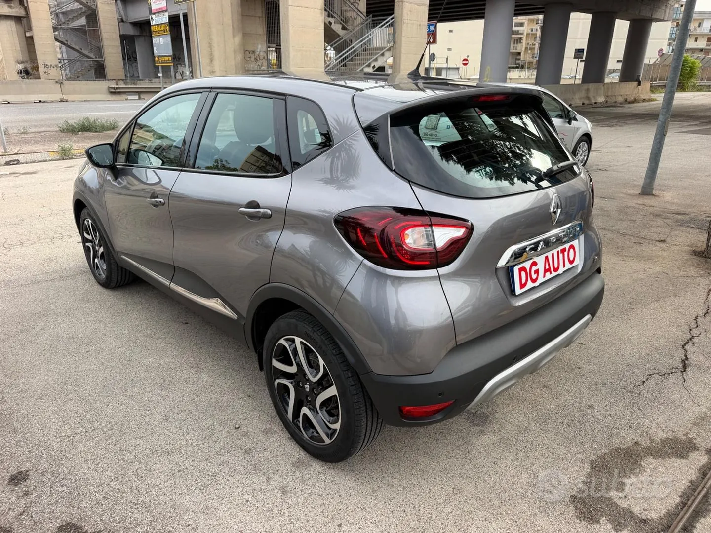 Renault Captur 2017 photo 4