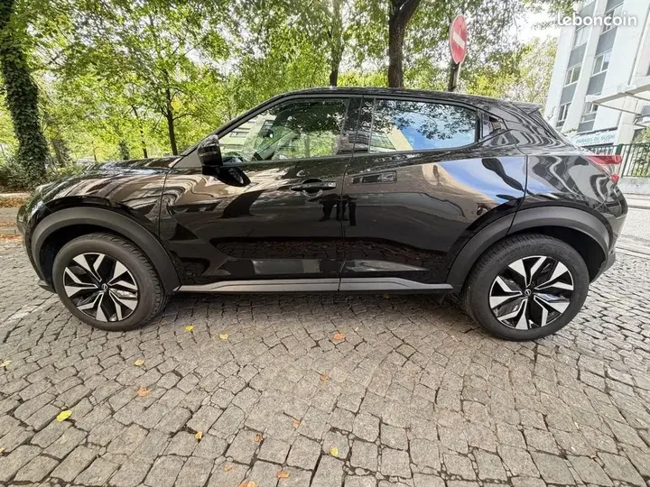 Nissan Juke 2023 photo 2