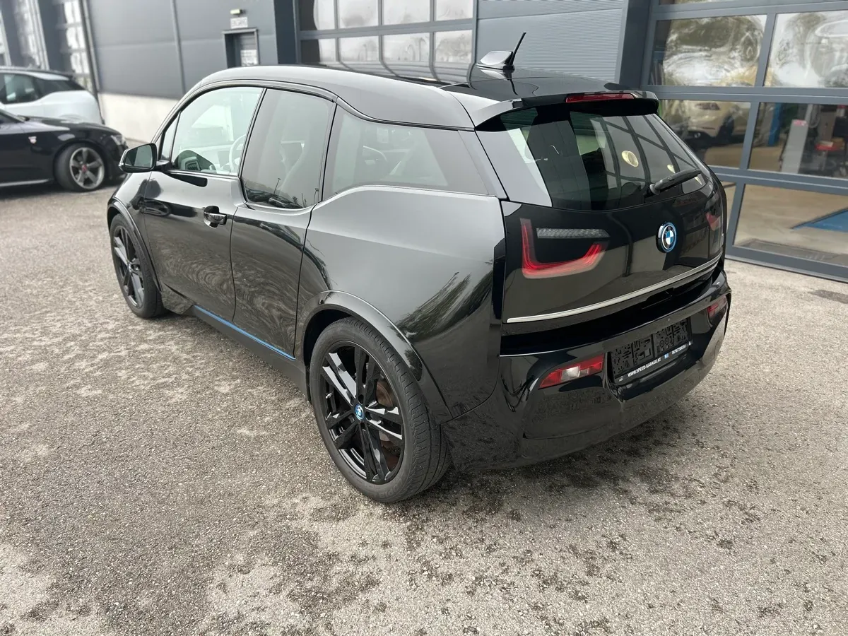 BMW I3 2022 photo 2
