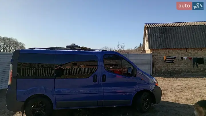 Renault Trafic 2003 photo 4