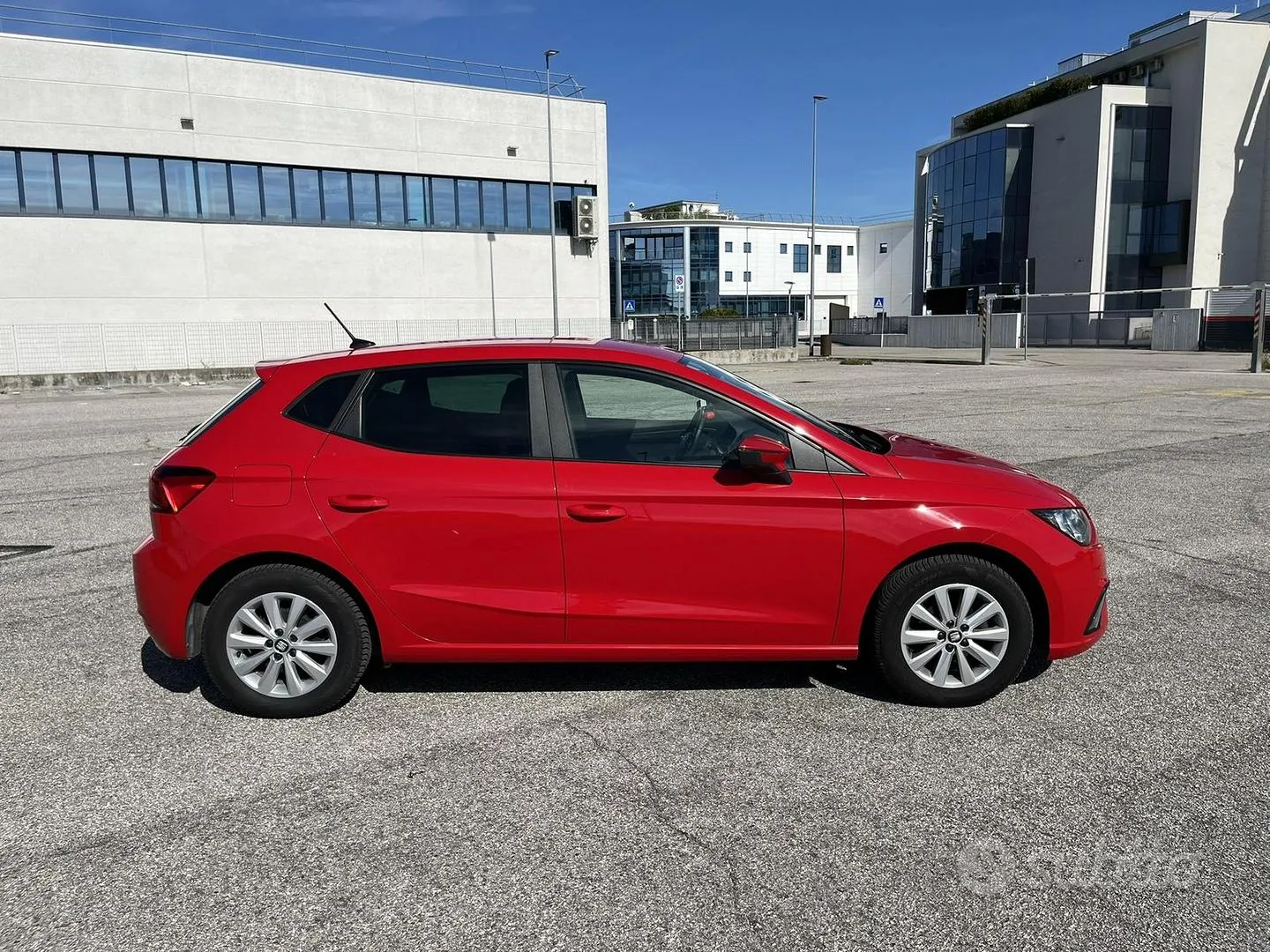 Seat Ibiza 2020 photo 2