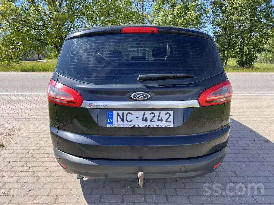 Ford S-Max 2012 photo 5