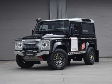 Land Rover Defender 2015 photo 2