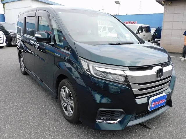 Honda Stepwgn Spada 2018 photo 3