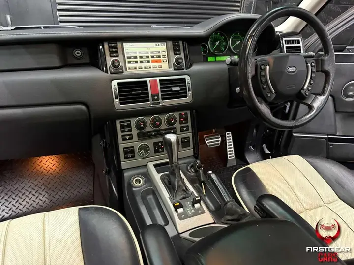 Land Rover Range Rover 2005 photo 2