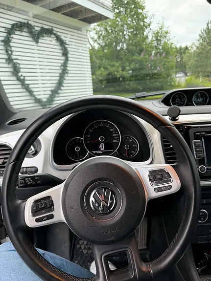 Volkswagen Beetle 2012 photo 5