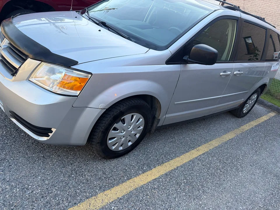 Dodge Caravan
