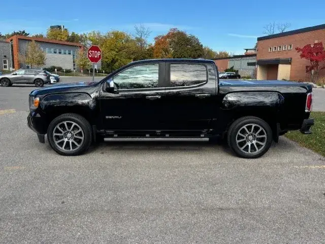 GMC Canyon 2018 photo 5