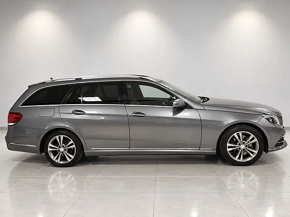 Mercedes-Benz 220 D 2016 photo 2