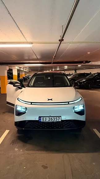 Xpeng G9