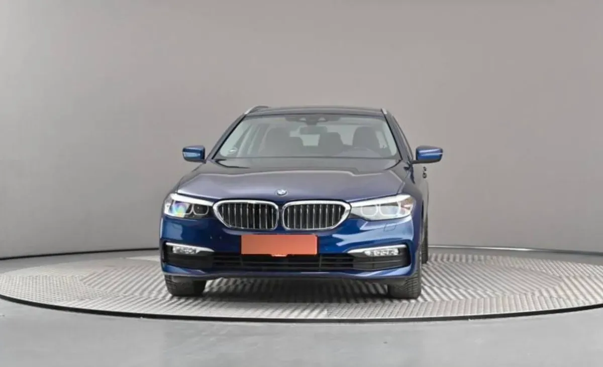 BMW 5 Series 2018 photo 3