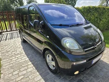 Opel Vivaro 2005 photo 2