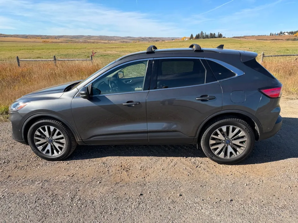 Ford Escape 2020 photo 2