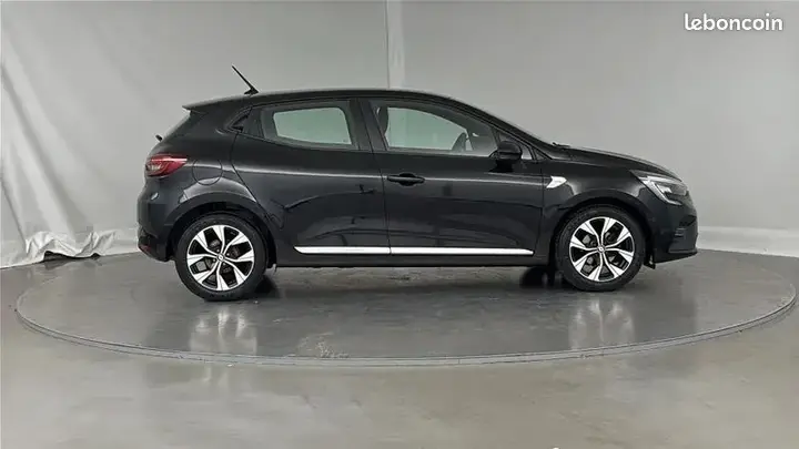Renault Clio 2022 photo 4