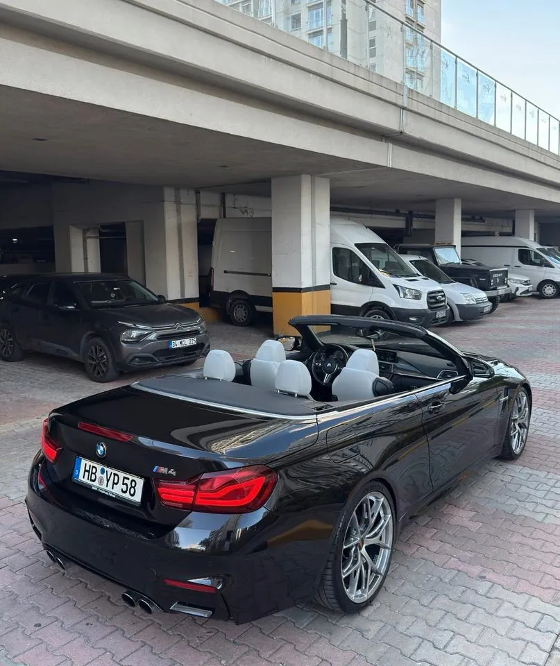 BMW M4 Cabrio