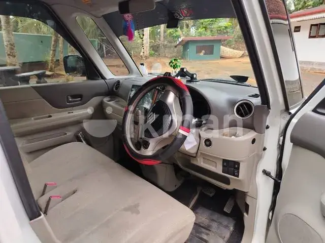 Suzuki Spacia 2017 photo 3